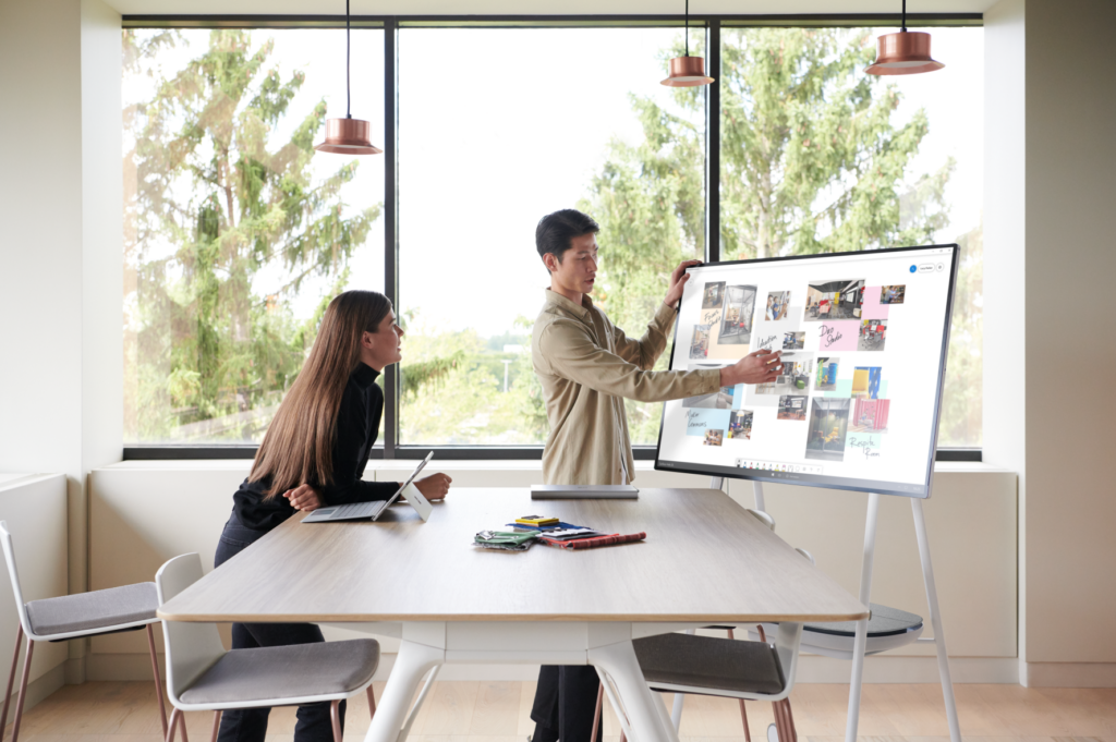 Microsoft Surface Hub 2S jetzt gratis testen